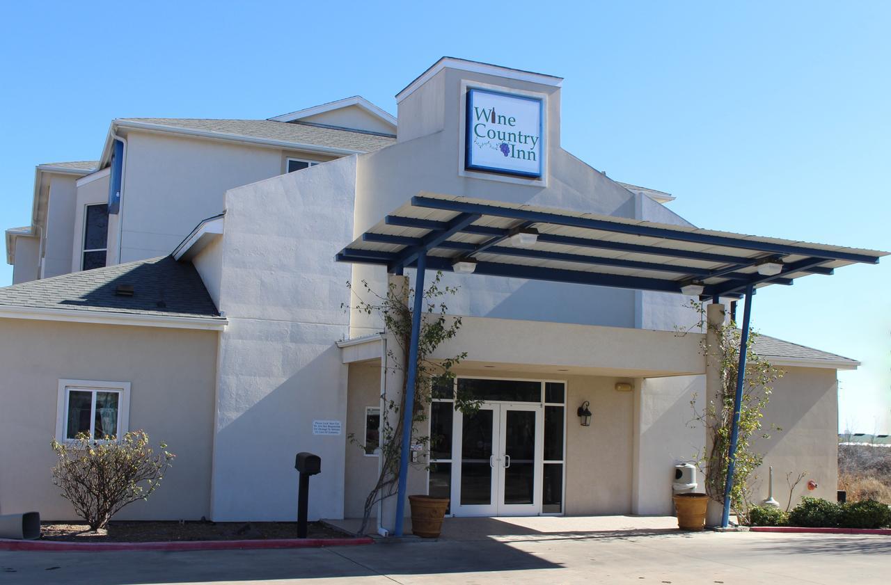 Wine Country Inn เฟรเดอริกส์เบิร์ก ภายนอก รูปภาพ